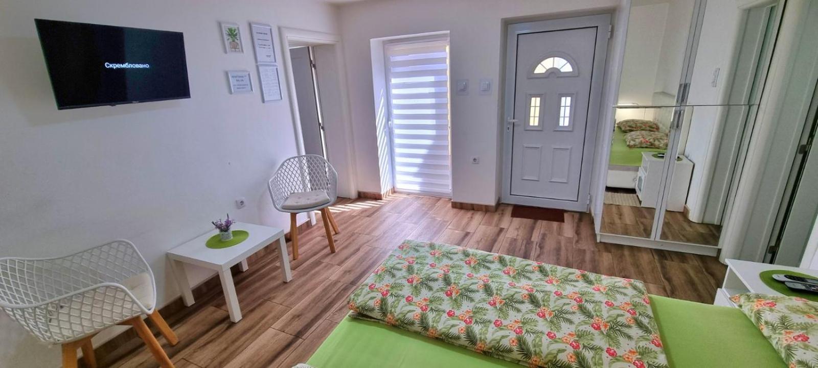 "My Life" Luxury River Apartments Ниш Екстер'єр фото