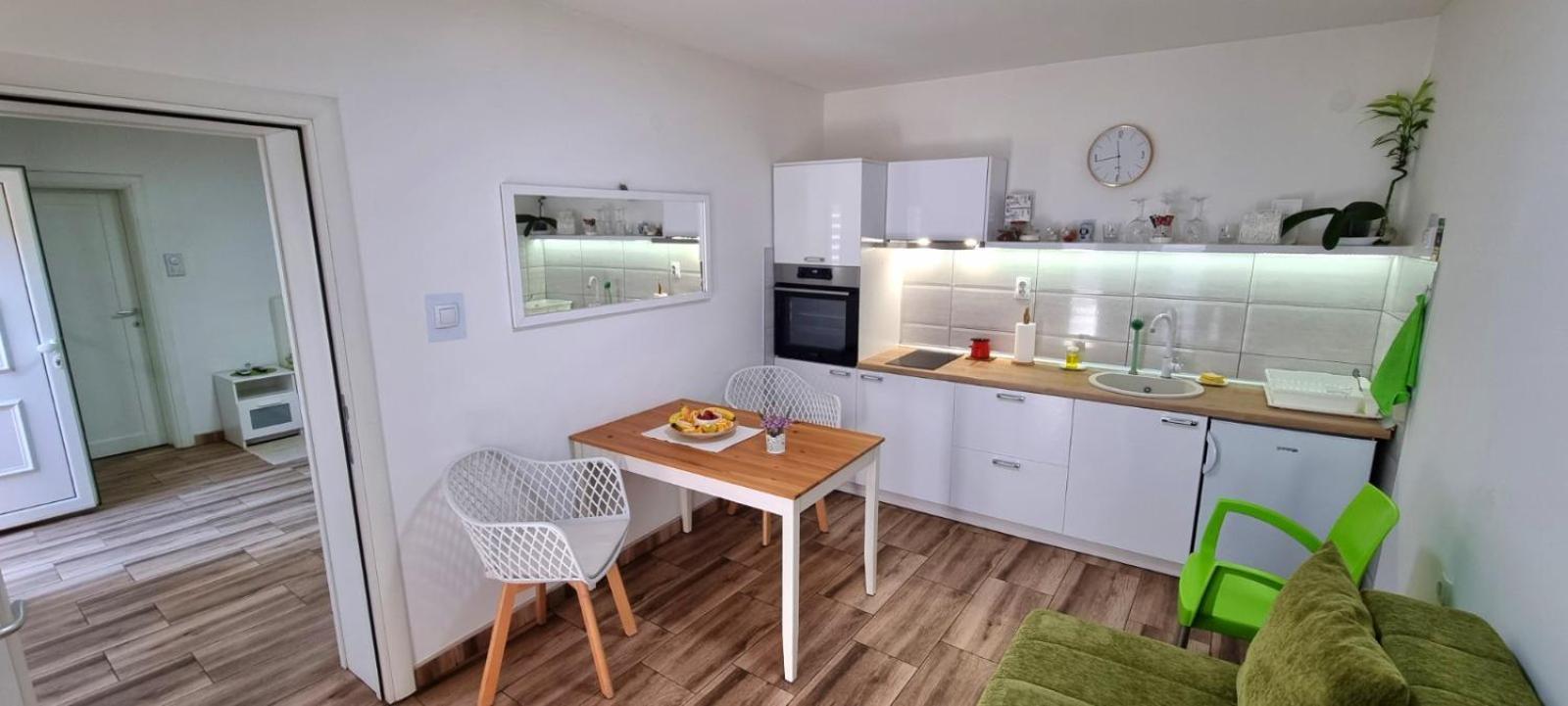 "My Life" Luxury River Apartments Ниш Екстер'єр фото