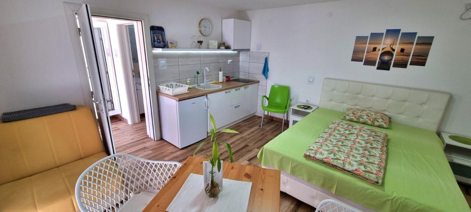 "My Life" Luxury River Apartments Ниш Екстер'єр фото