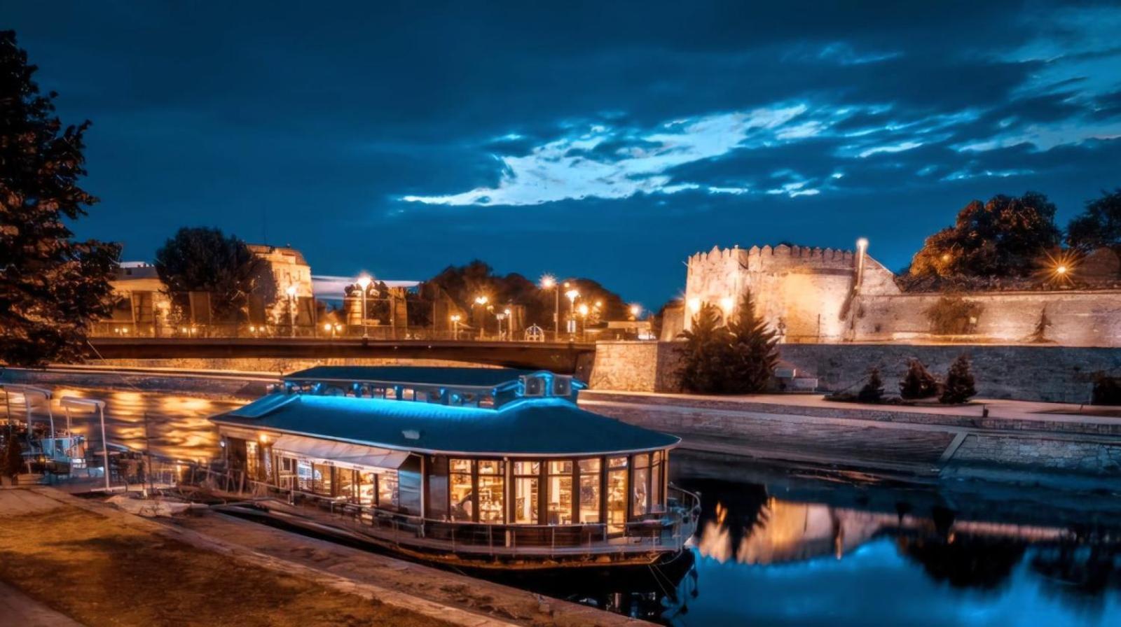 "My Life" Luxury River Apartments Ниш Екстер'єр фото