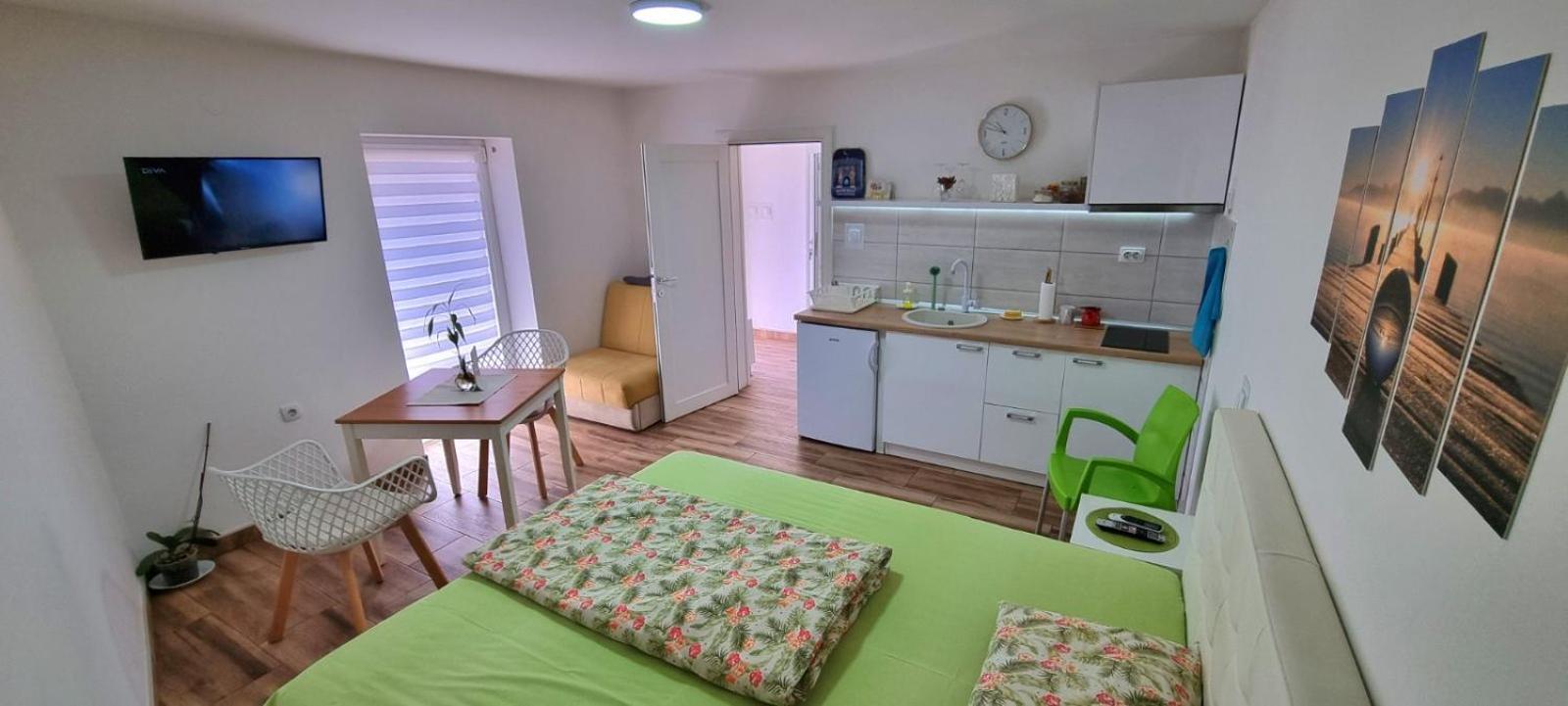 "My Life" Luxury River Apartments Ниш Екстер'єр фото